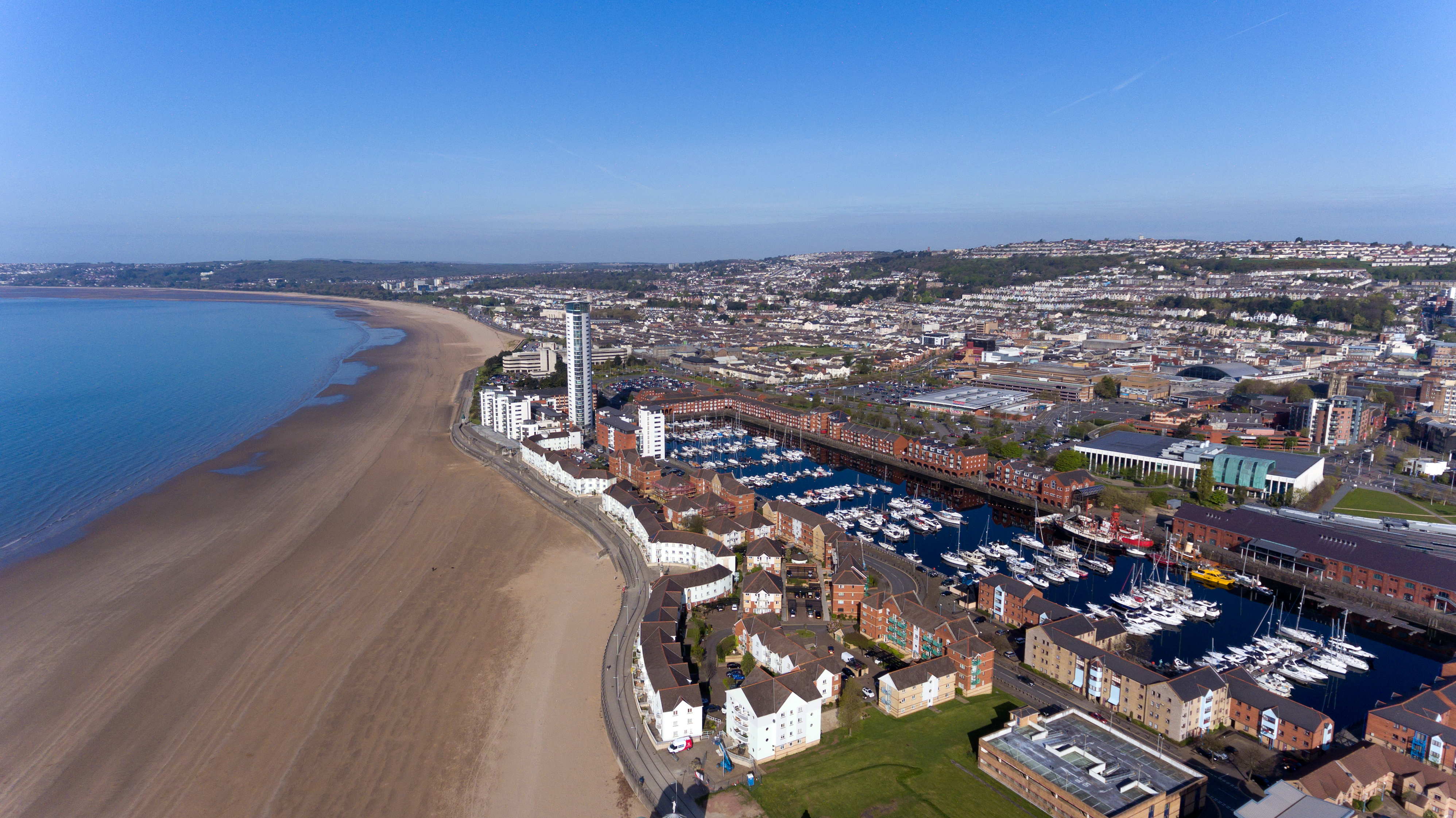 10 Places to Visit in Swansea